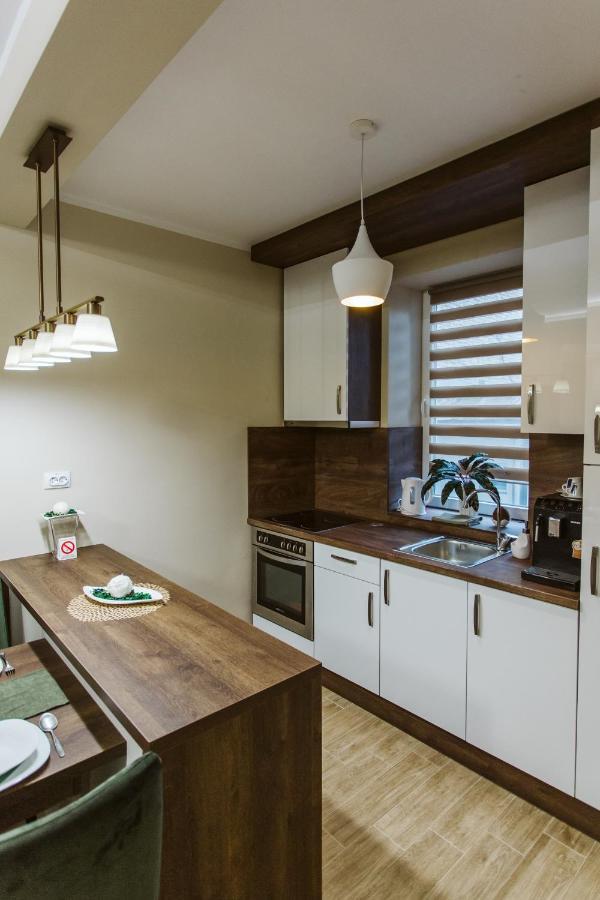Vively Lux Apartment Subotica Exterior foto